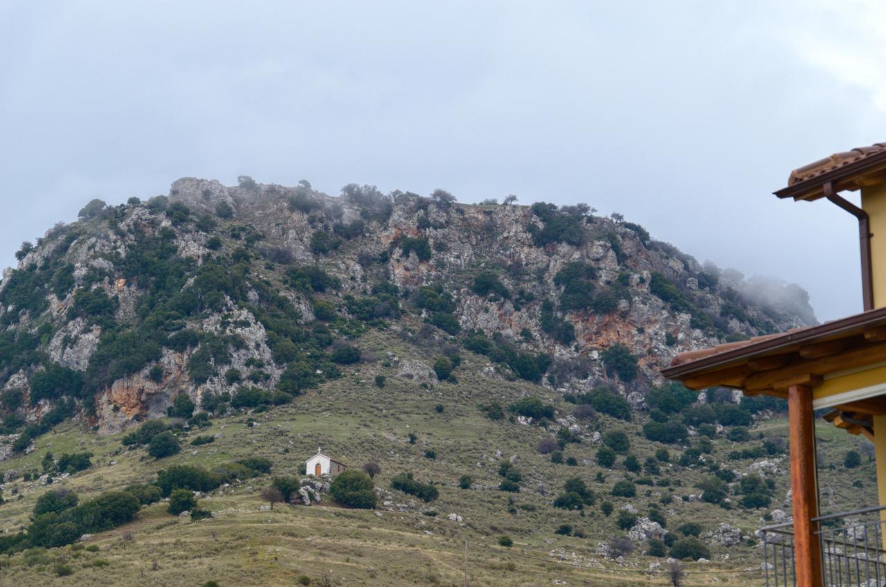 Levandes Houses Kalavryta Luaran gambar